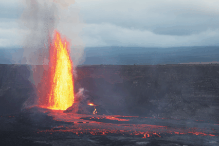 世界遺産キラウエア火山と星空観測ツアー（スターゲイジング）